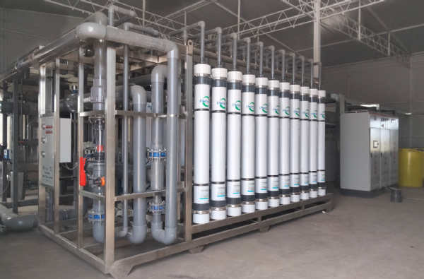 天津東信150T超濾設備安裝調試